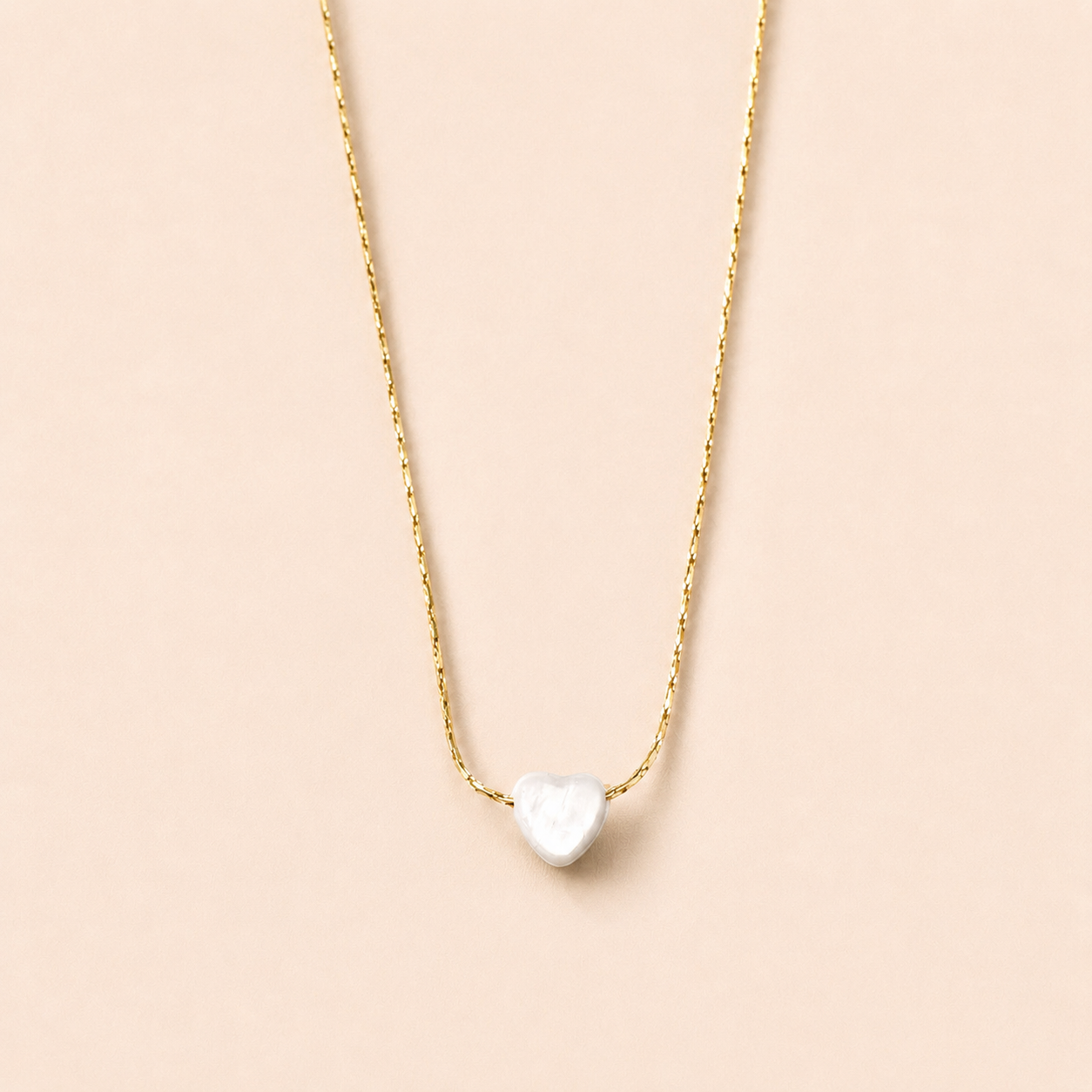 Collier Nora
